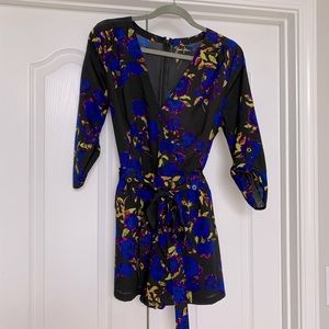Yumi Kim long sleeved romper. Size M. Worn once
